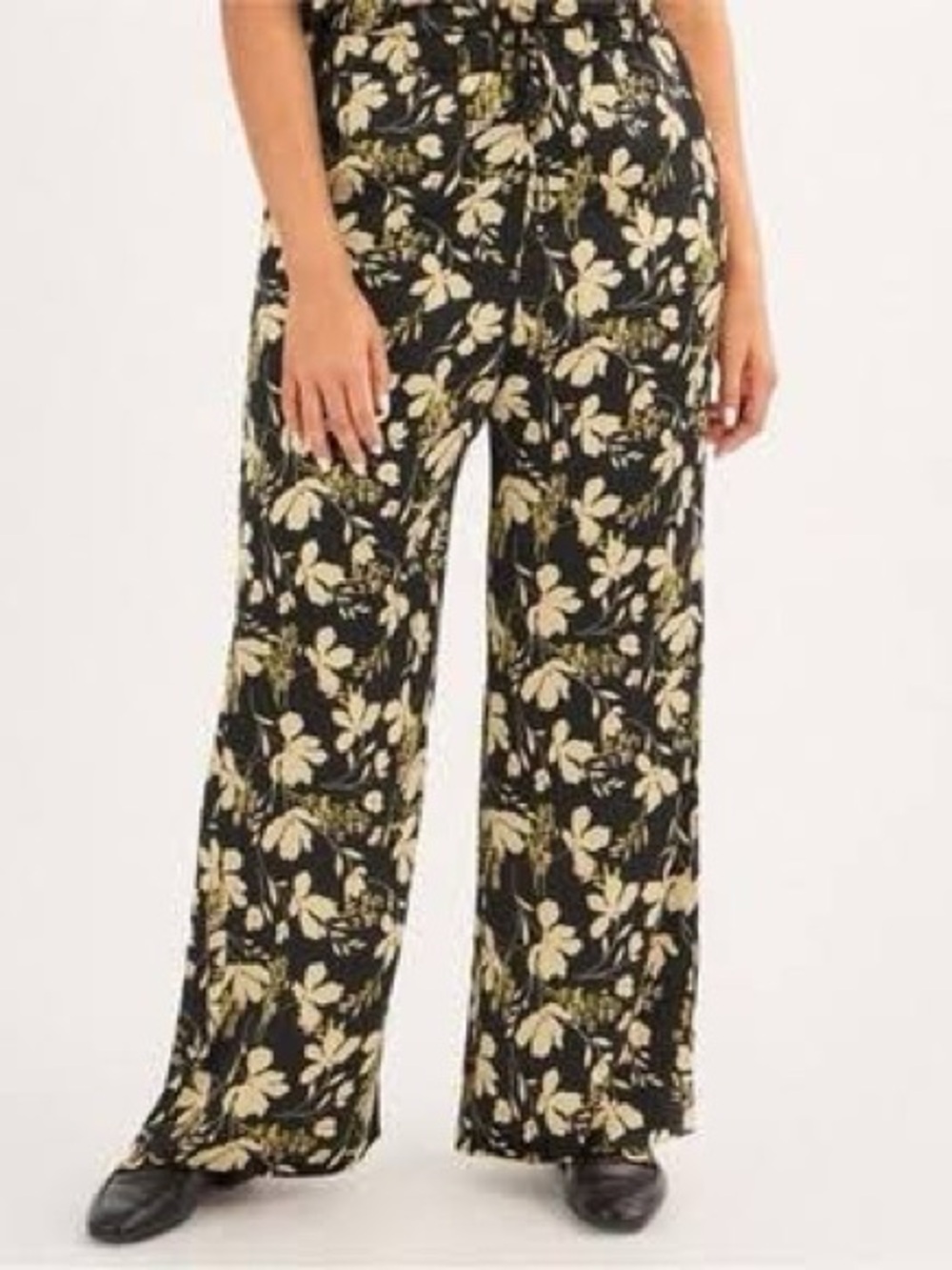 cabi 6696 Set up pant medium